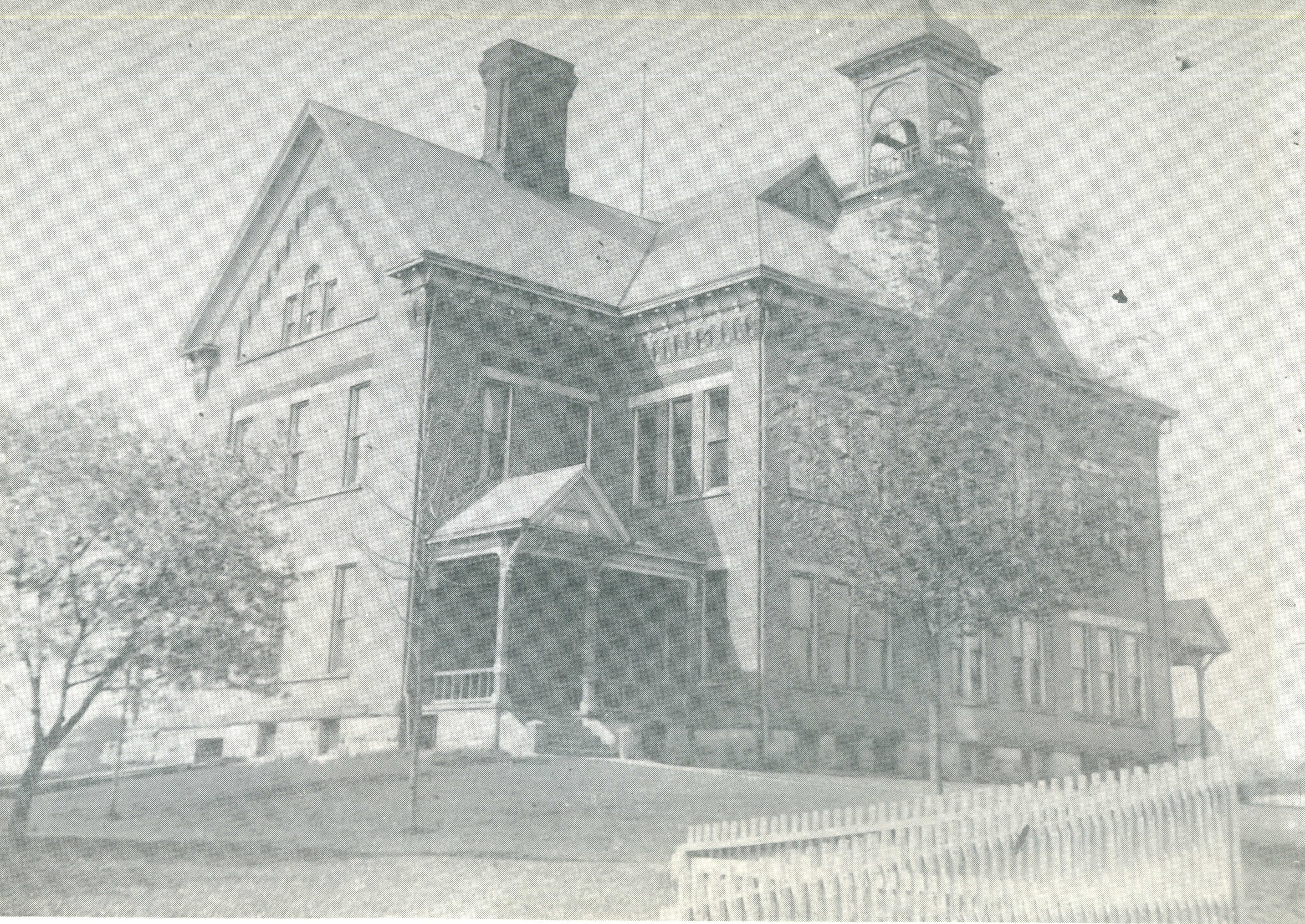 The Canal Fulton Heritage Society